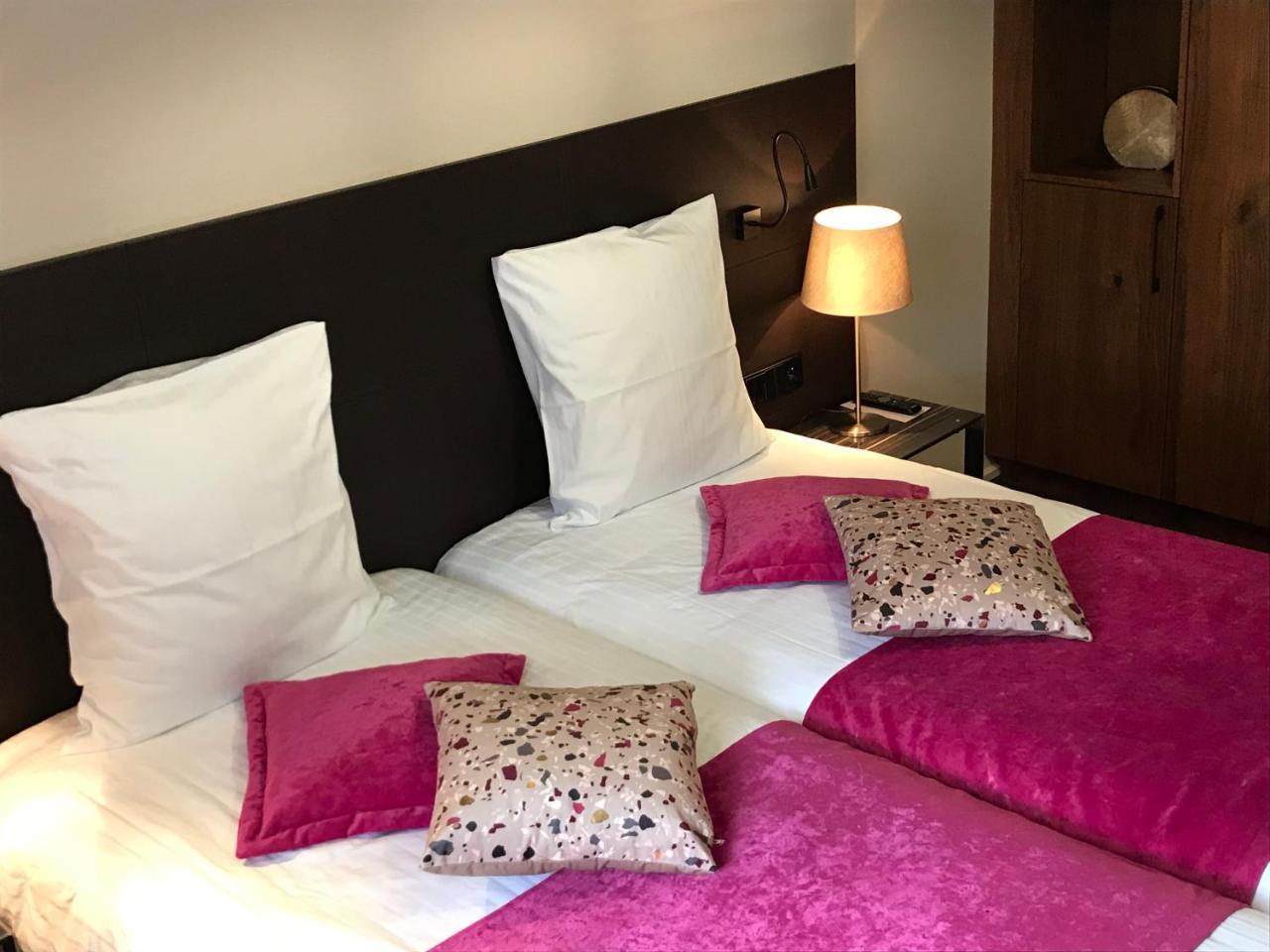 Hotel L'Auberge Alsacienne Eguisheim Kültér fotó
